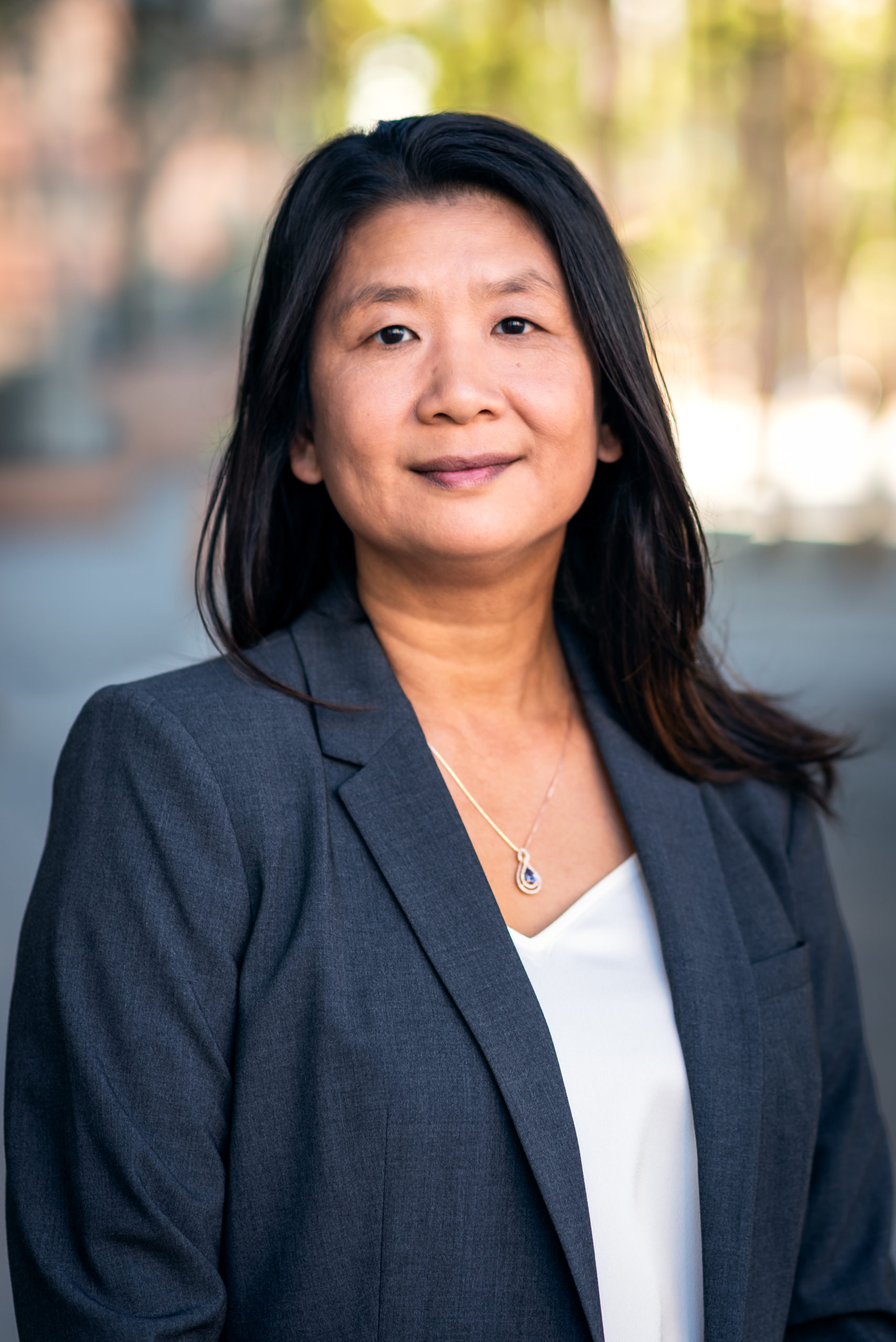 lucy-lam-headshot